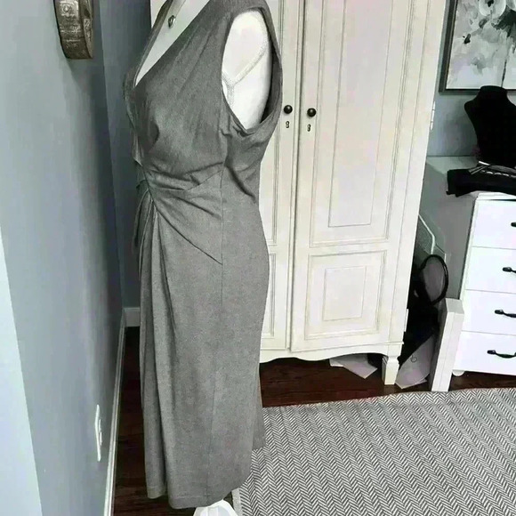 Escada size 42 ( US 12 ) Midi dress fully lined - Picture 6 of 9